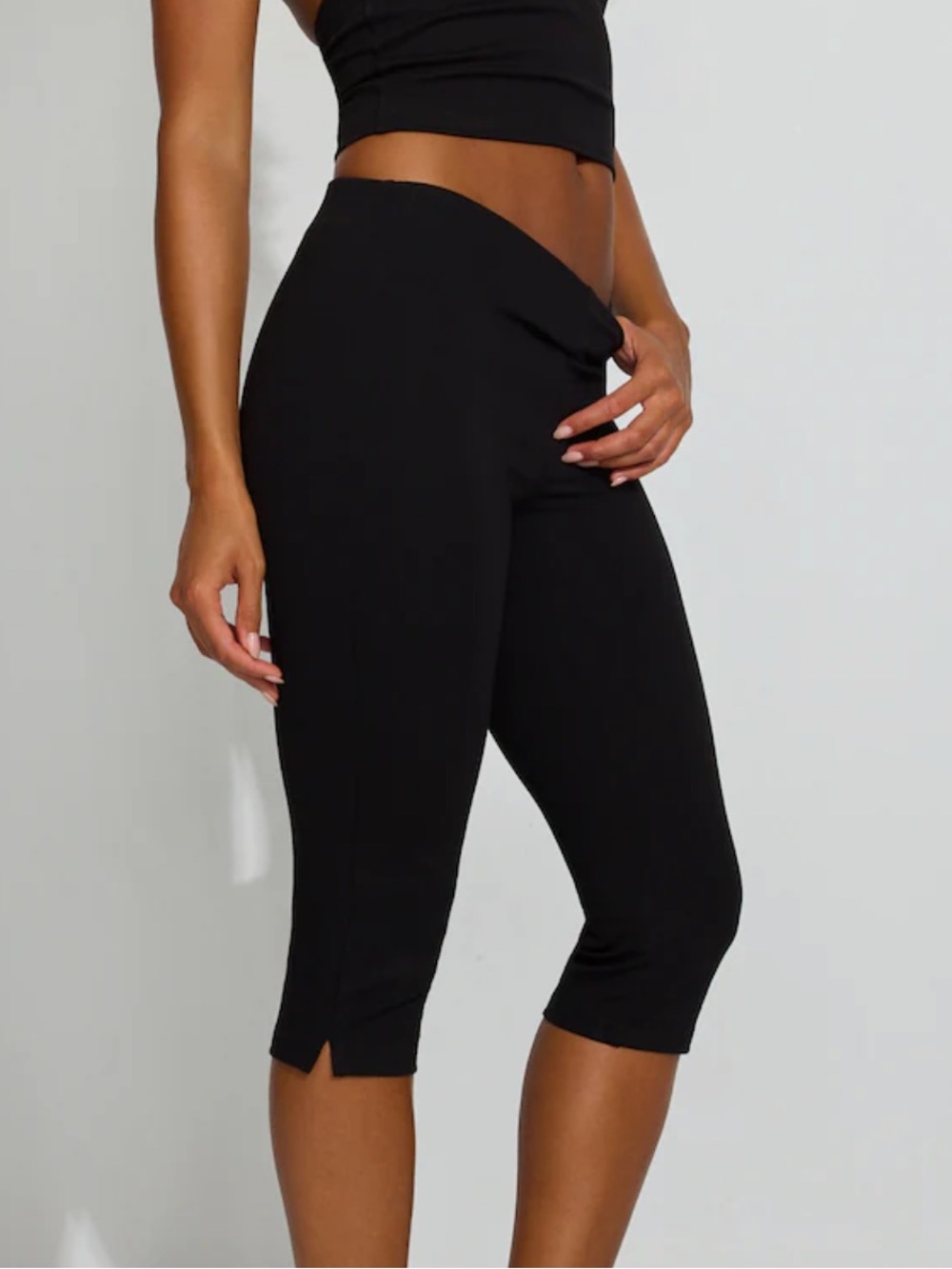 Garage Knit Capri Pants Black Stretch Elastic Waist Size XS